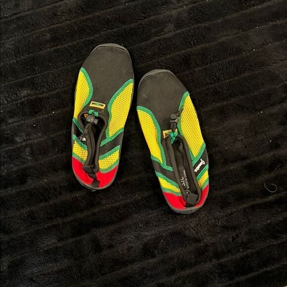 Shoes - Colorful Water Shoes